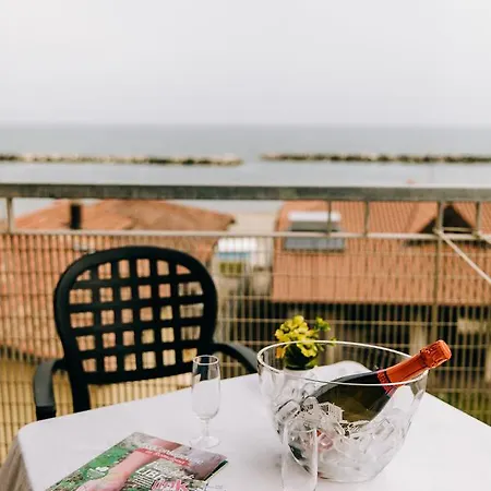 Hotell Claudia Bellaria-Igea Marina