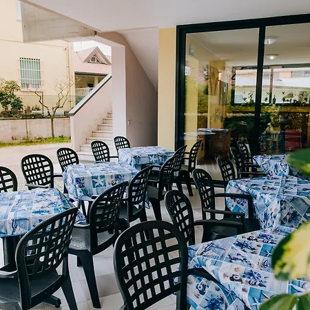 Hotell Claudia Bellaria-Igea Marina